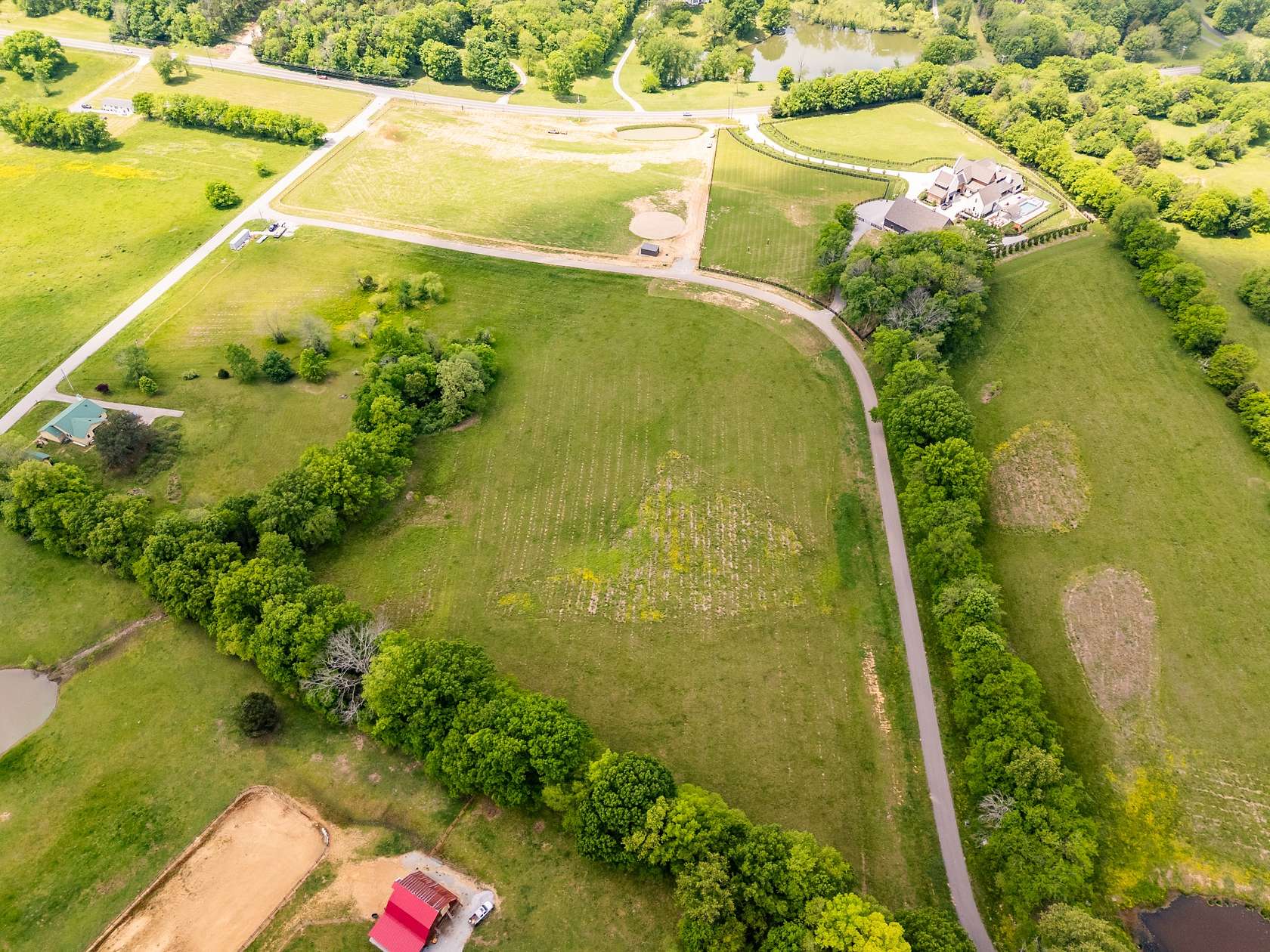 5 Acres of Residential Land for Sale in College Grove, Tennessee