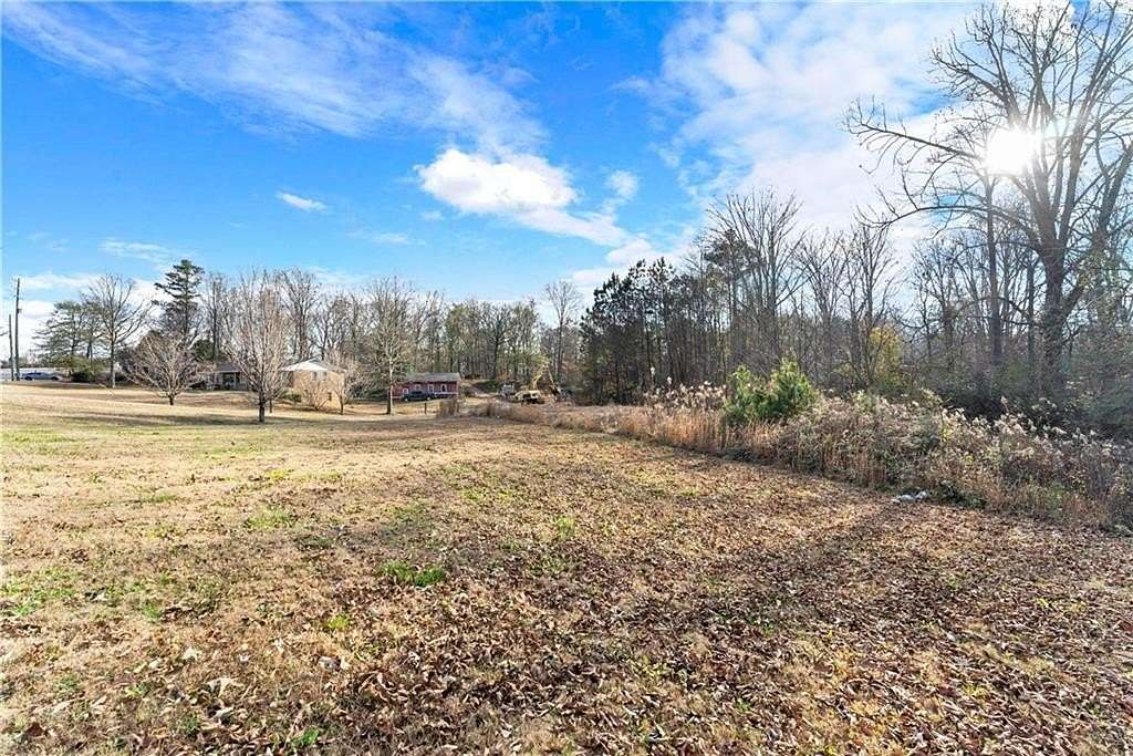 6 Acres of Mixed-Use Land for Sale in Alpharetta, Georgia