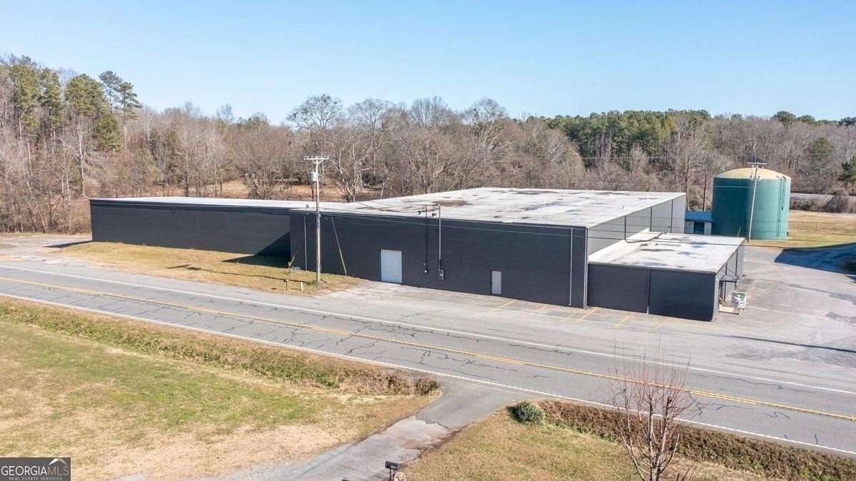 2 Acres of Improved Commercial Land for Sale in Resaca, Georgia