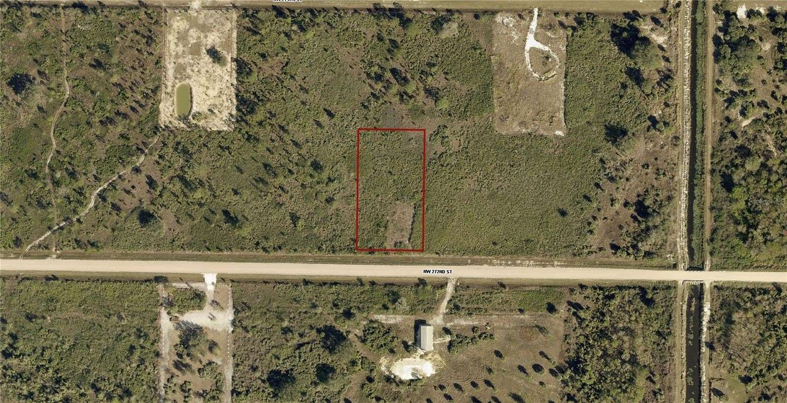 1.25 Acres of Residential Land for Sale in Okeechobee, Florida