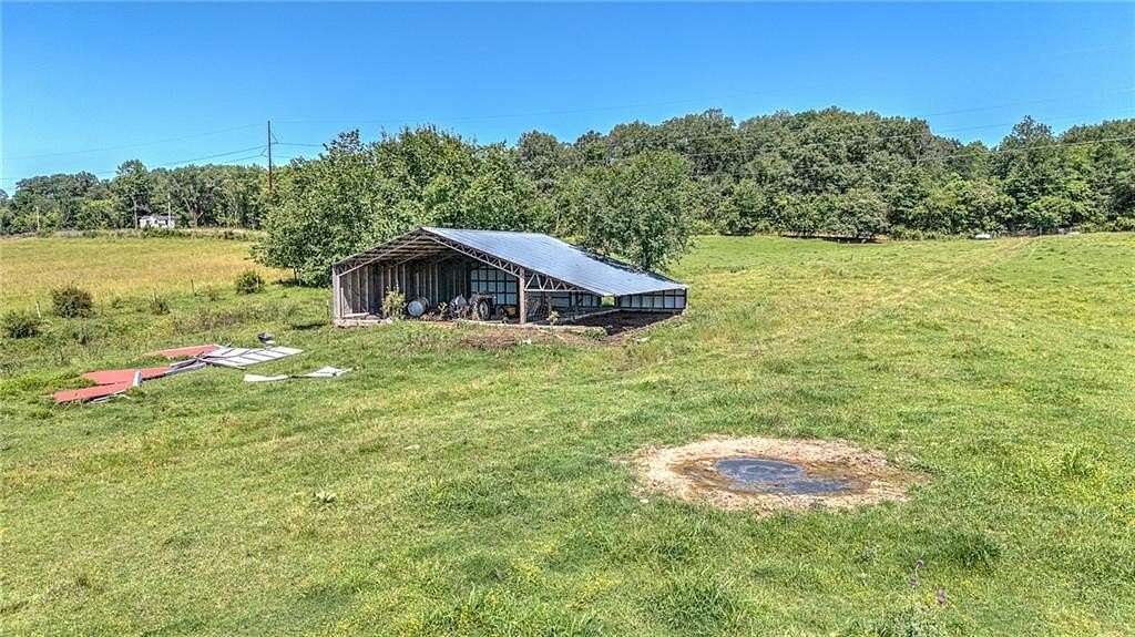 16.8 Acres of Land for Sale in Bentonville, Arkansas