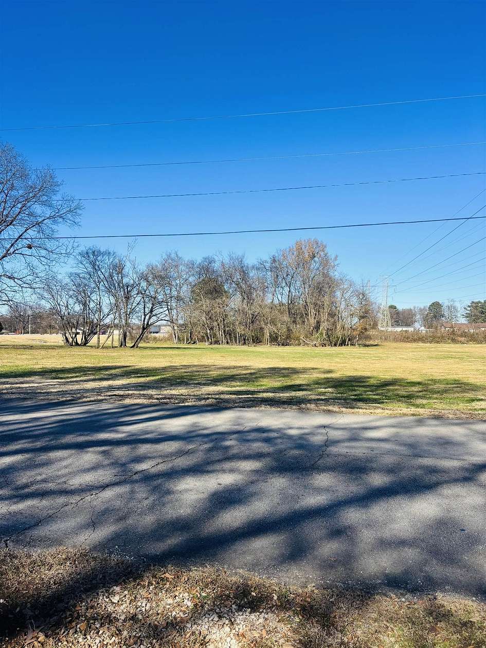 1.9 Acres of Commercial Land for Sale in Muscle Shoals, Alabama