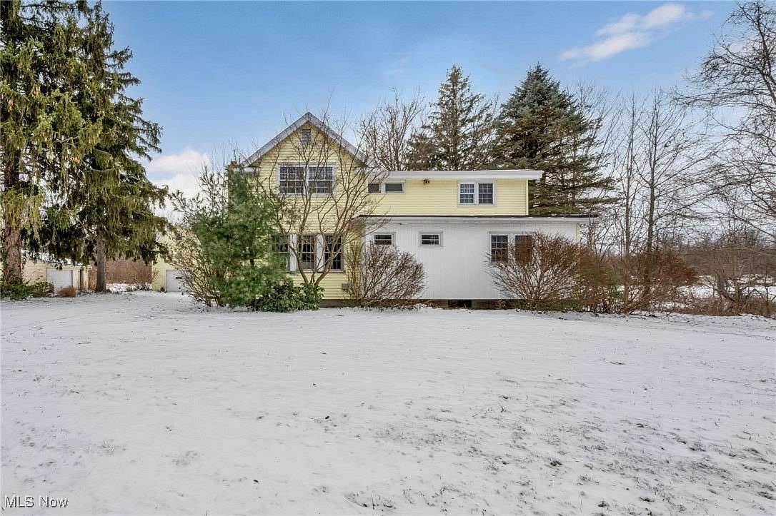 42.4 Acres of Land with Home for Sale in Geneva, Ohio