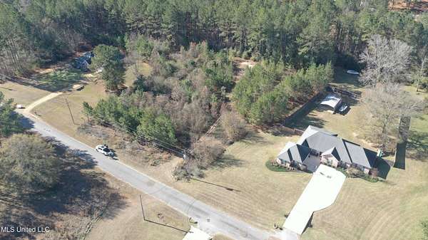 1.42 Acres of Residential Land for Sale in McComb, Mississippi