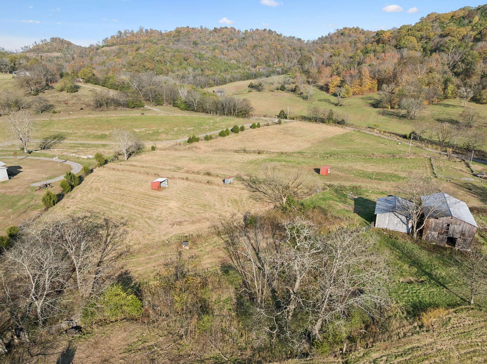 10.2 Acres of Land for Sale in Carthage, Tennessee
