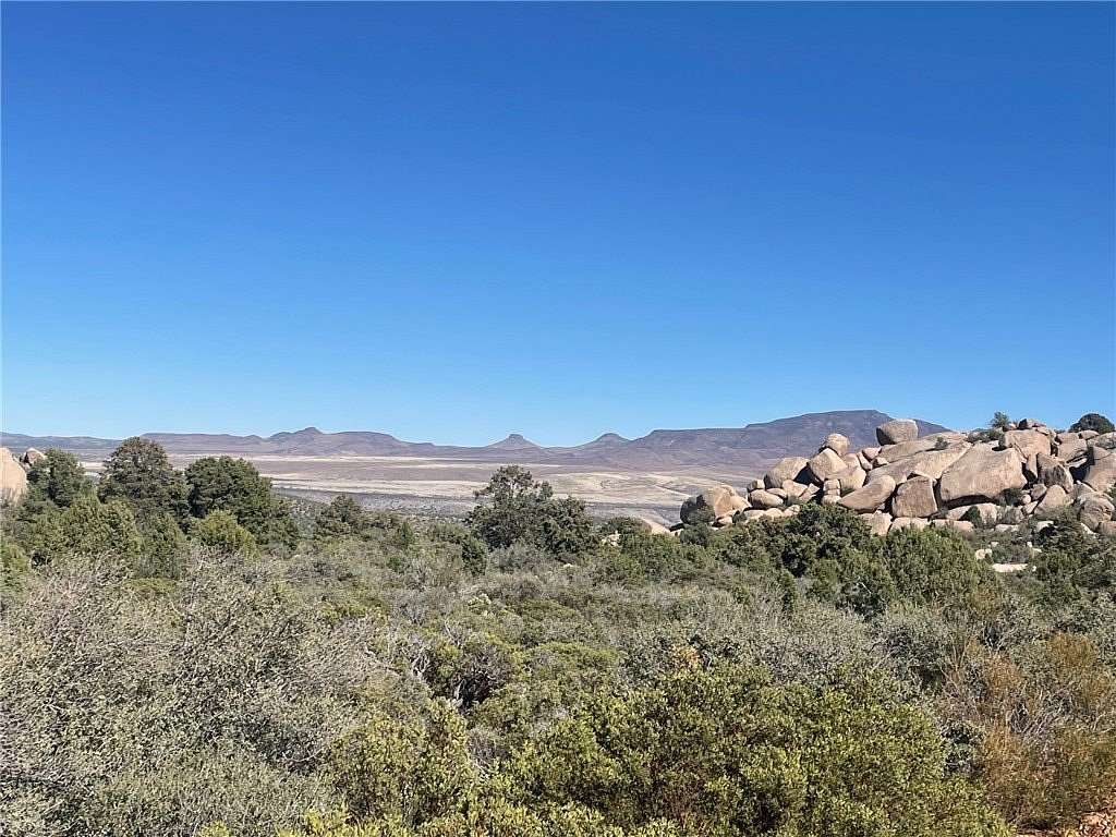 40 Acres of Land for Sale in Wikieup, Arizona