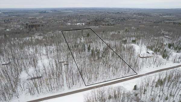 10 Acres of Residential Land for Sale in Lake Nebagamon, Wisconsin