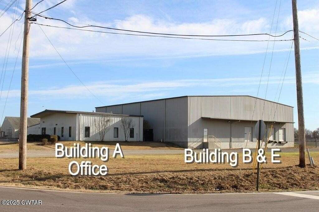 7 Acres of Improved Commercial Land for Sale in Covington, Tennessee