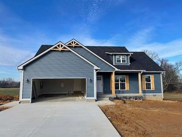 1.53 Acres of Residential Land with Home for Sale in Smiths Grove, Kentucky