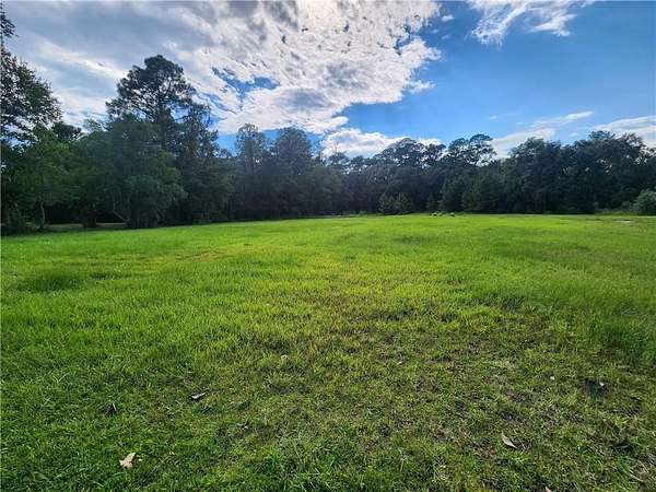 0.68 Acres of Commercial Land for Sale in Bayou La Batre, Alabama