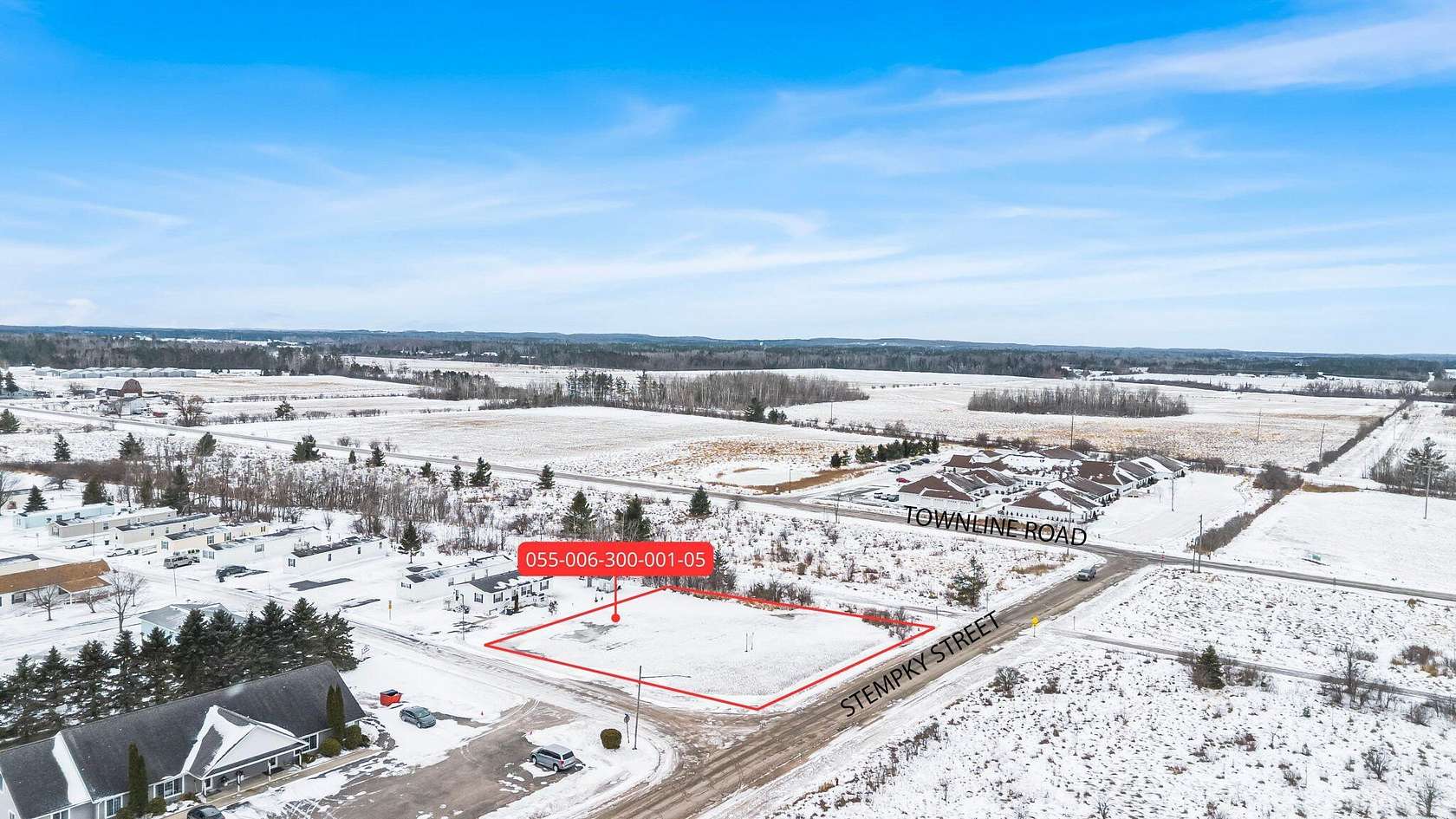 0.44 Acres of Residential Land for Sale in Cheboygan, Michigan