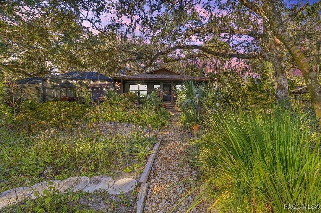 4.48 Acres of Residential Land with Home for Sale in Crystal River, Florida