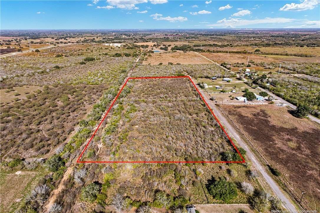 10.9 Acres of Land for Sale in Skidmore, Texas