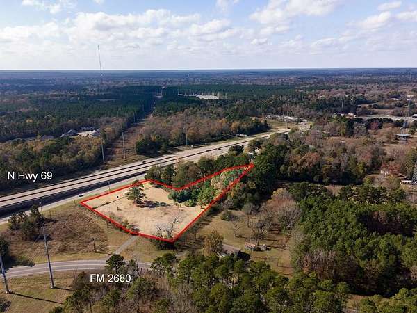 2.6 Acres of Commercial Land for Sale in Lufkin, Texas