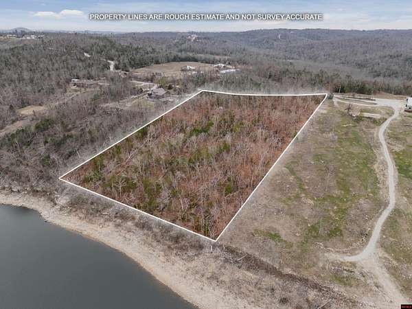 6 Acres of Residential Land for Sale in Mountain Home, Arkansas