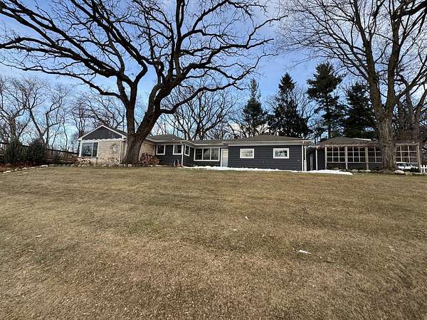 3.25 Acres of Residential Land with Home for Sale in Crystal Lake, Illinois