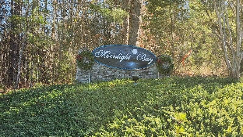 1 Acre of Land for Sale in Fair Play, South Carolina