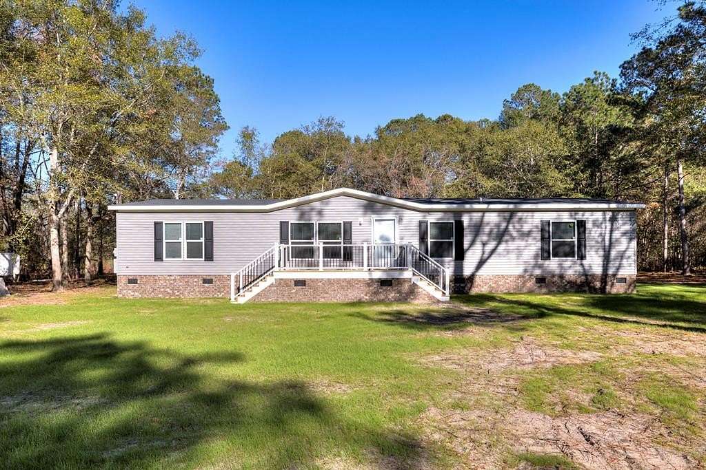 1.5 Acres of Residential Land with Home for Sale in Sumter, South Carolina