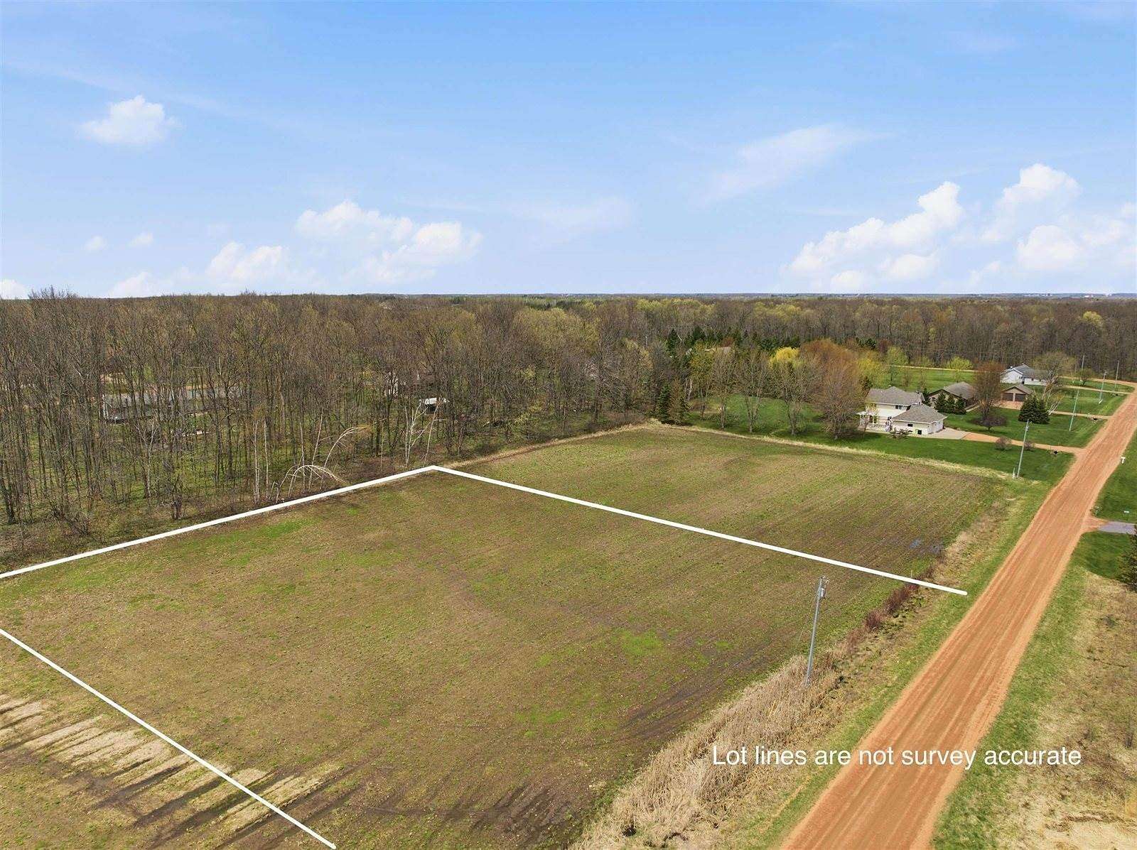 1.33 Acres of Residential Land for Sale in Marshfield, Wisconsin