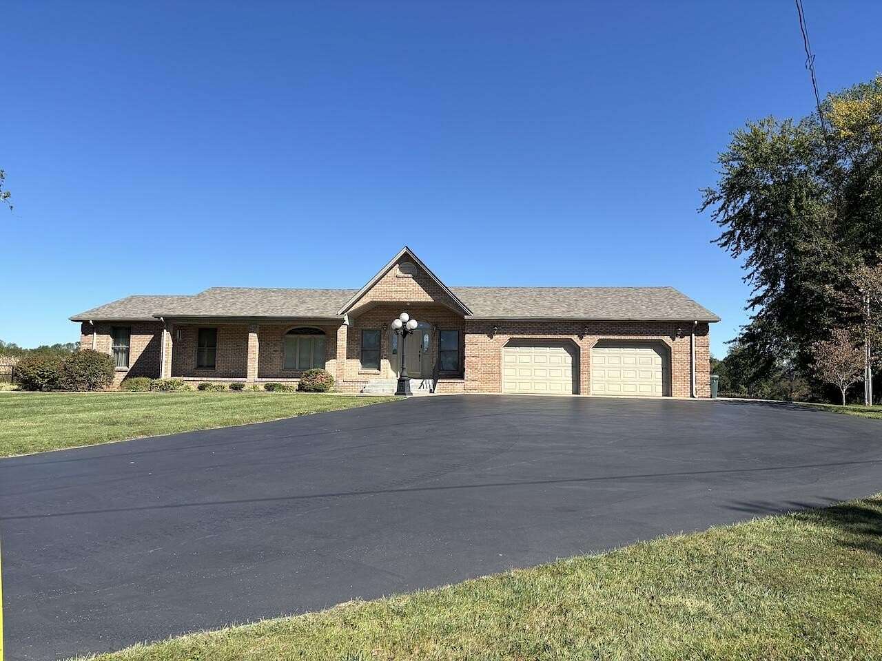 37 Acres of Agricultural Land with Home for Sale in Russell Springs, Kentucky