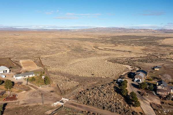 5.88 Acres of Residential Land for Sale in Mountain Home, Idaho
