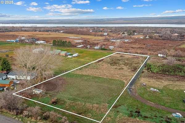 2.33 Acres of Land for Sale in Irrigon, Oregon