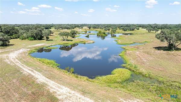 33 Acres of Recreational Land for Sale in Inez, Texas