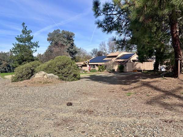 5 Acres of Land with Home for Sale in Exeter, California