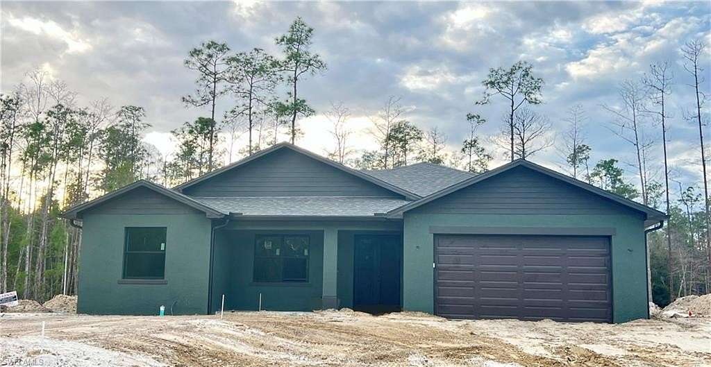 2.58 Acres of Residential Land with Home for Sale in Naples, Florida