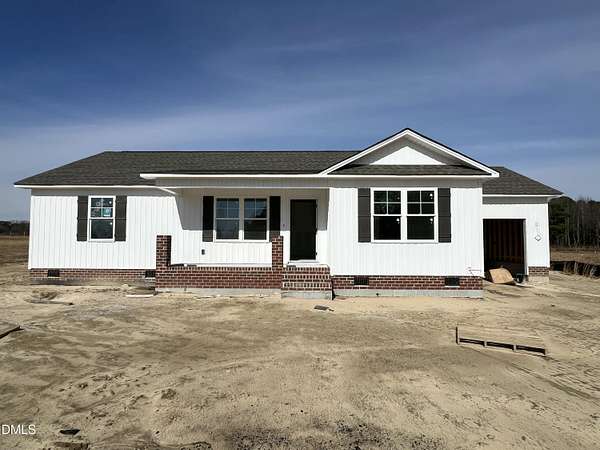 2 Acres of Residential Land with Home for Sale in Benson, North Carolina