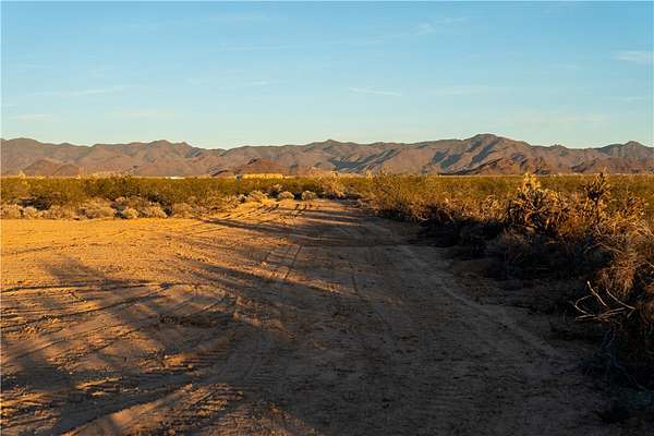2.1 Acres of Land for Sale in Yucca, Arizona