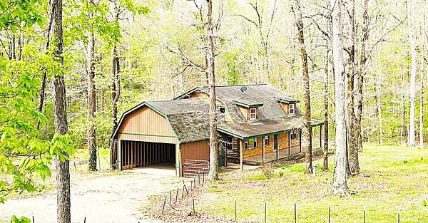 4 Acres of Land with Home for Sale in Rossville, Tennessee