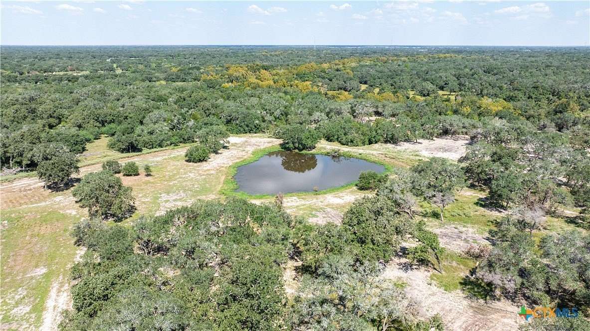 16 Acres of Land for Sale in Inez, Texas
