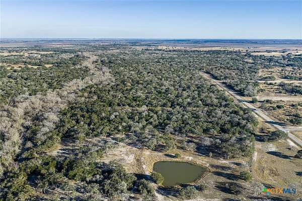 16 Acres of Land for Sale in Inez, Texas