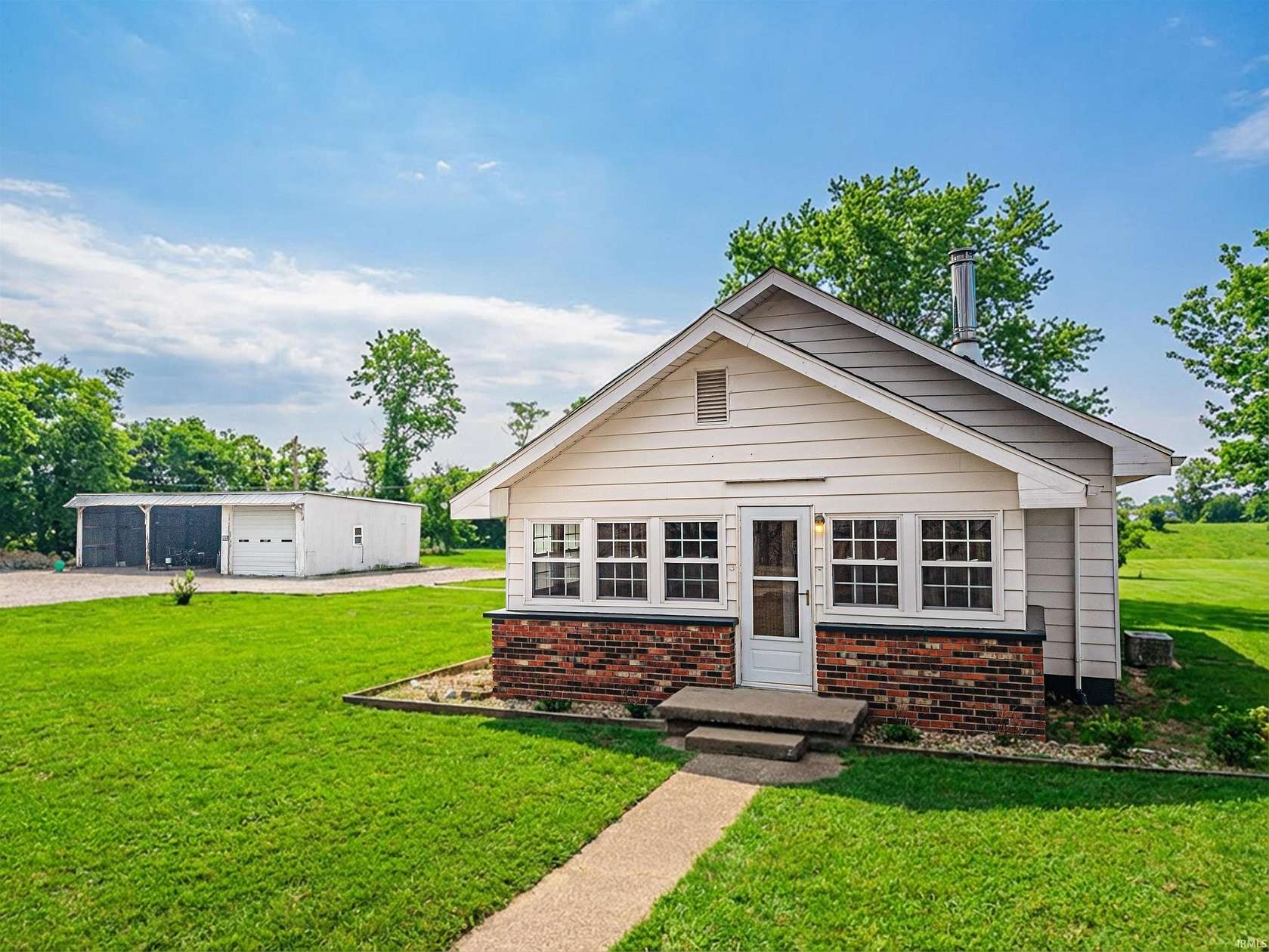 3.75 Acres of Residential Land with Home for Sale in Owensville, Indiana