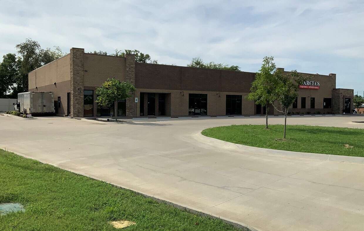 1.88 Acres of Improved Commercial Land for Lease in Gallatin, Tennessee