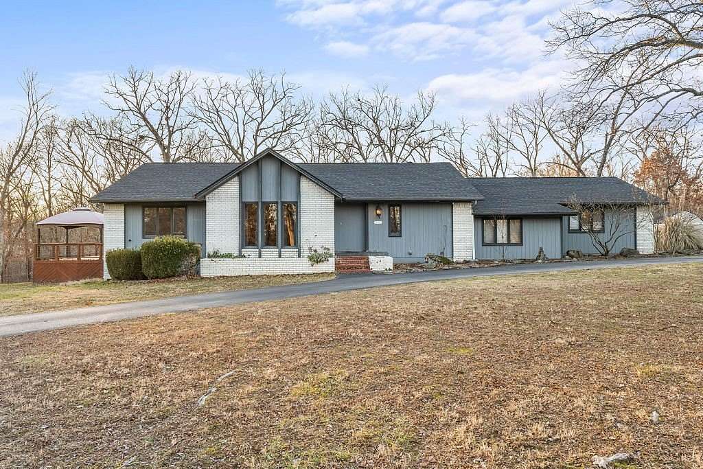 2.54 Acres of Land with Home for Sale in Bentonville, Arkansas