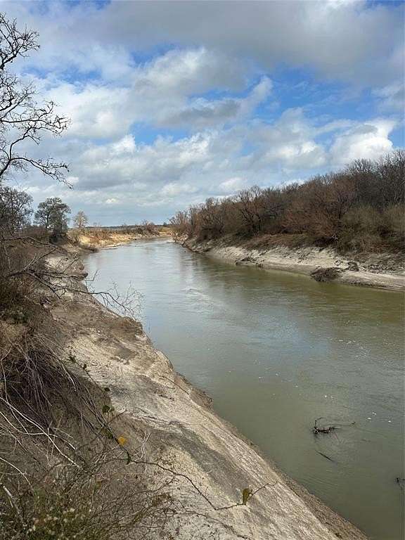 278 Acres of Recreational Land for Sale in Oakwood, Texas