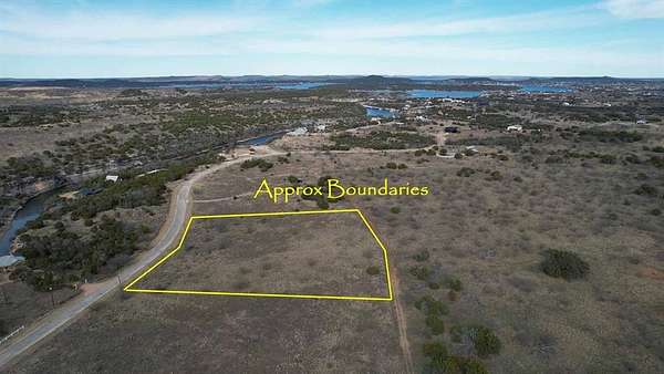 2.77 Acres of Residential Land for Sale in Strawn, Texas