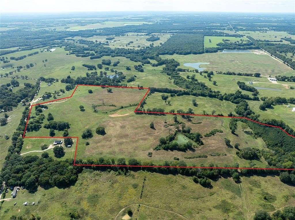 100 Acres of Agricultural Land for Sale in Detroit, Texas