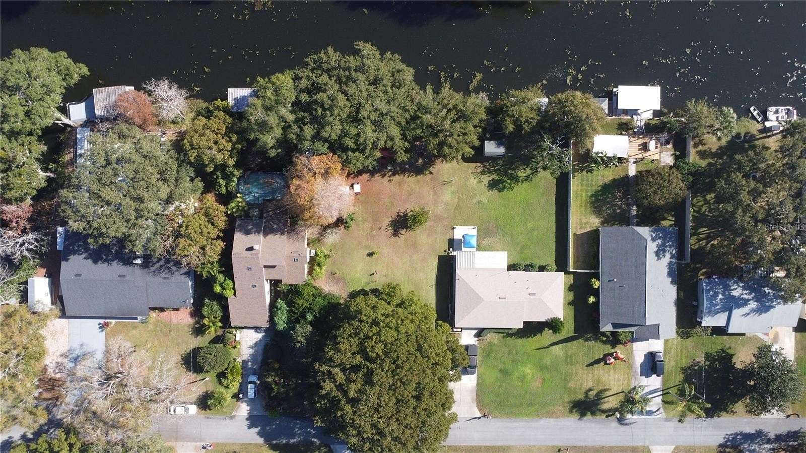 0.3 Acres of Residential Land for Sale in Tavares, Florida