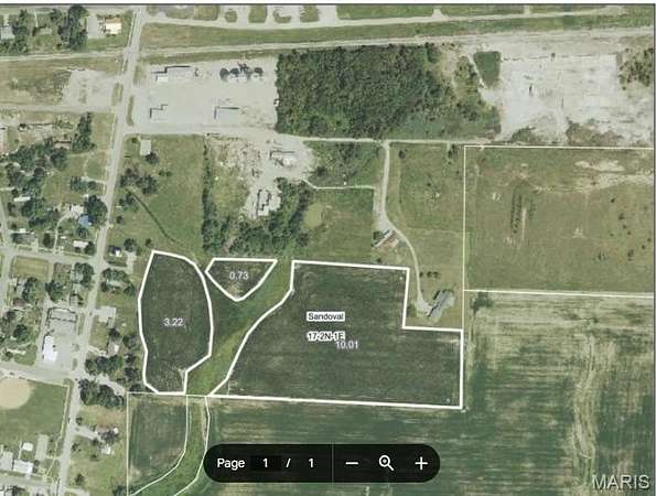 16.5 Acres of Agricultural Land for Sale in Sandoval, Illinois