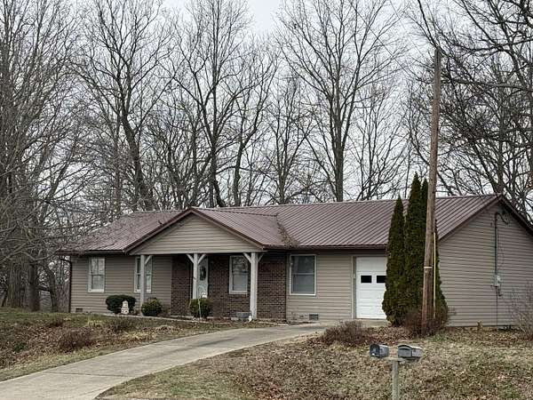 2 Acres of Residential Land with Home for Sale in Cynthiana, Kentucky