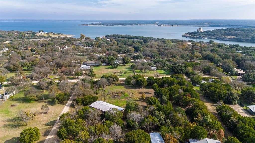 2 Acres of Residential Land with Home for Sale in Clifton, Texas