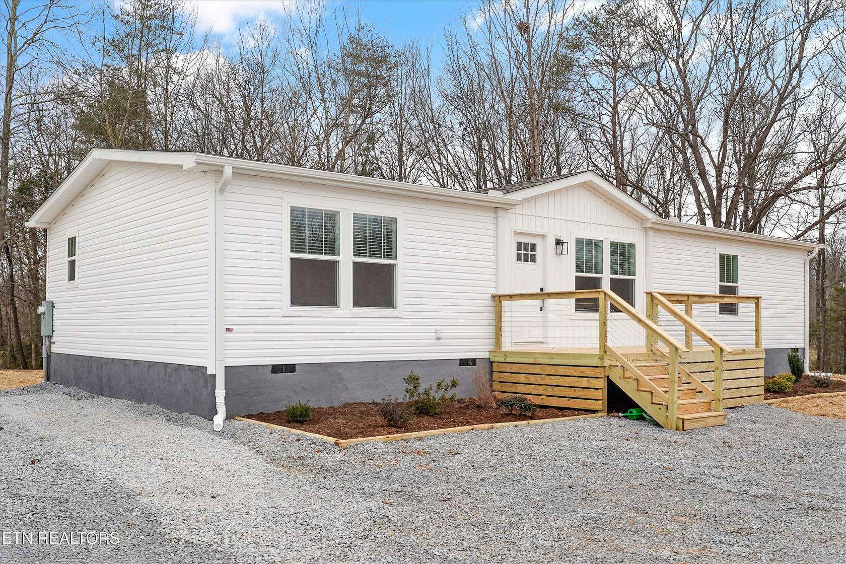 1.55 Acres of Residential Land with Home for Sale in Niota, Tennessee