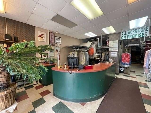 0.08 Acres of Commercial Land for Lease in Bayonne, New Jersey