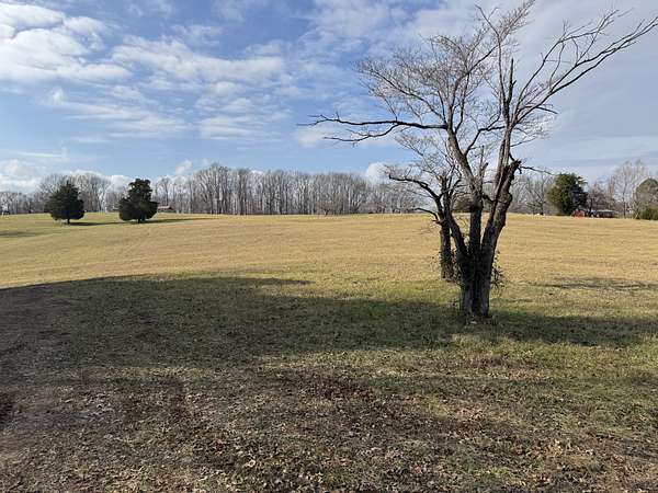 17.8 Acres of Agricultural Land for Sale in Dickson, Tennessee