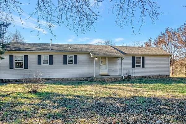 5.5 Acres of Residential Land with Home for Sale in Bell Buckle, Tennessee