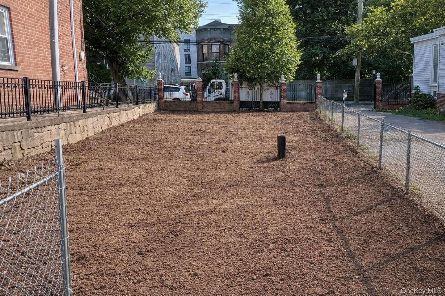 0.06 Acres of Residential Land for Sale in Bronx, New York