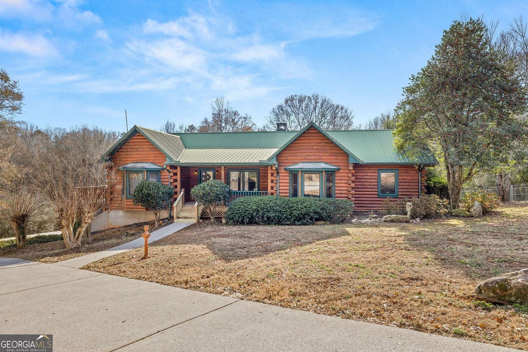 20.4 Acres of Recreational Land with Home for Sale in Commerce, Georgia